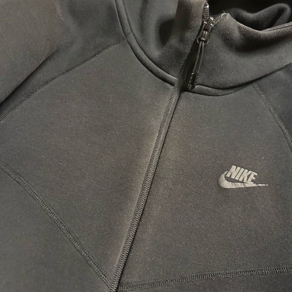 Nike Tech Zip Hoodie - Picture 4 of 5